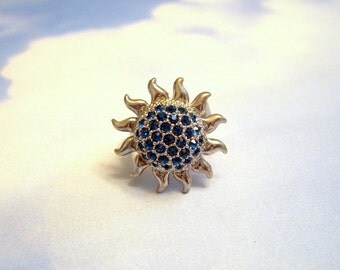Vintage Flower Ring Rhinestone Adjustable Capri Blue Silvertone