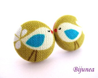 Animal Bird earrings - Green bird earrings - Bird studs - Bird stud earrings - Bird posts - Animal Bird post earrings sf535