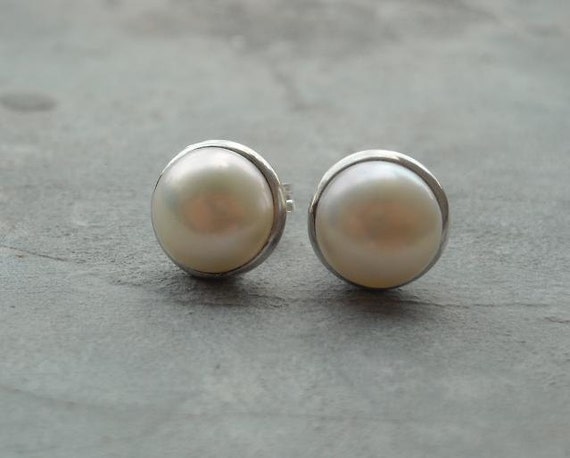 Pearl earrings Stud earrings Pearl studs Ear by Studio1980