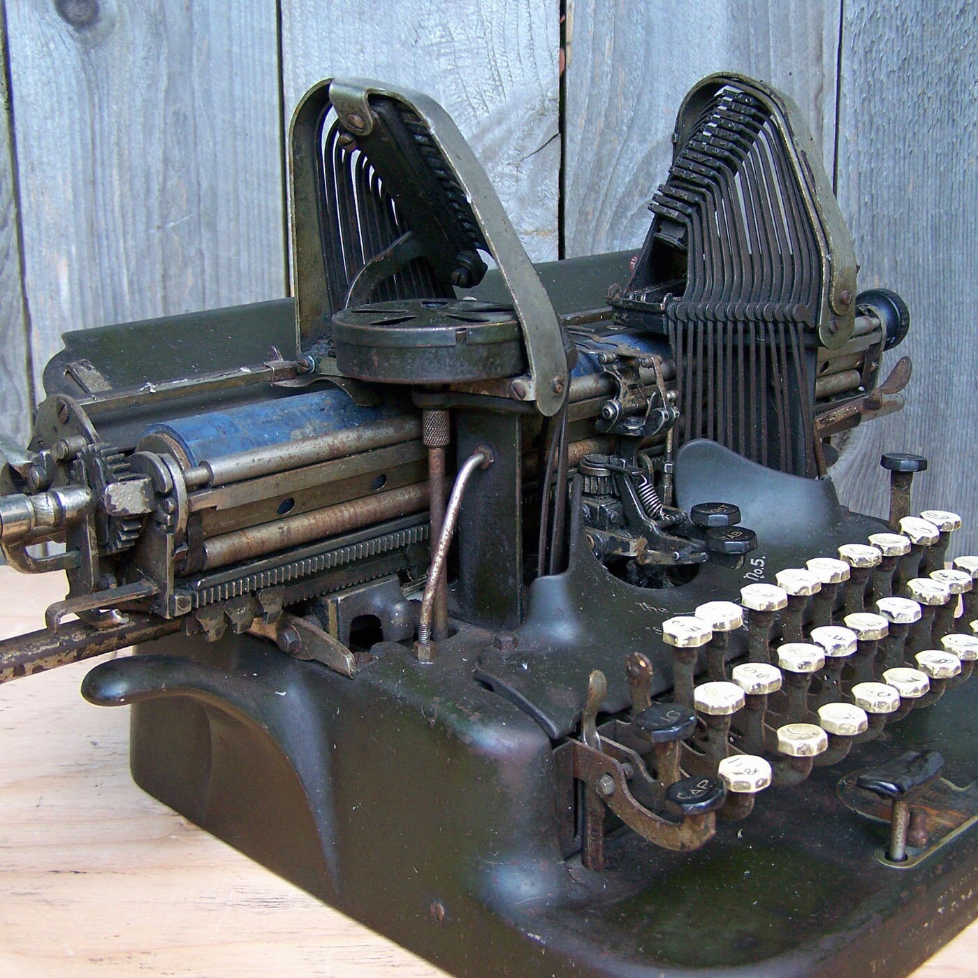 Antique 19131914 Oliver Typewriter No. 5