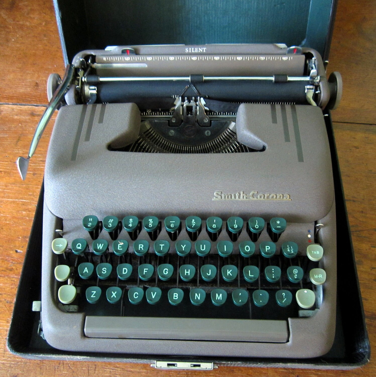 Smith Corona Vintage Typewriter 105