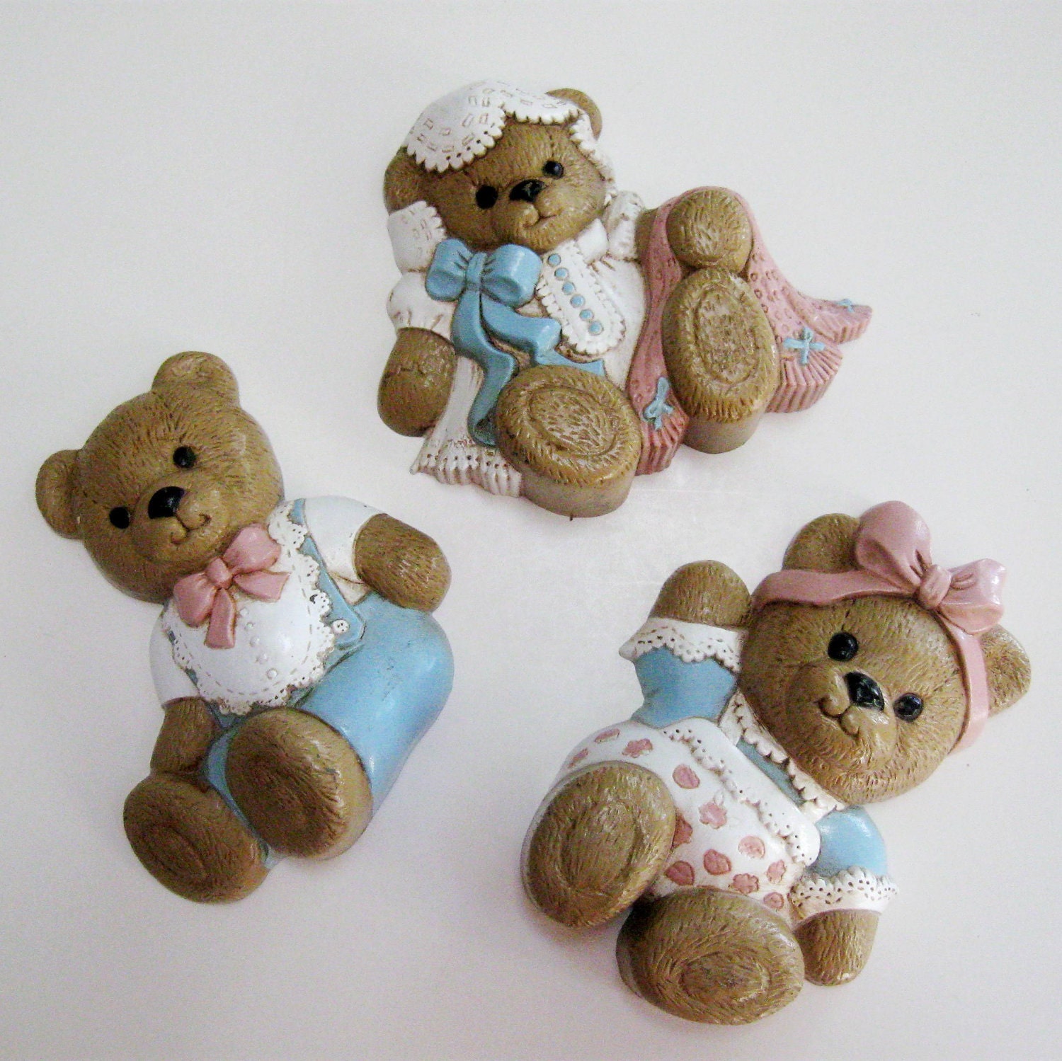 wall hanging teddy bear