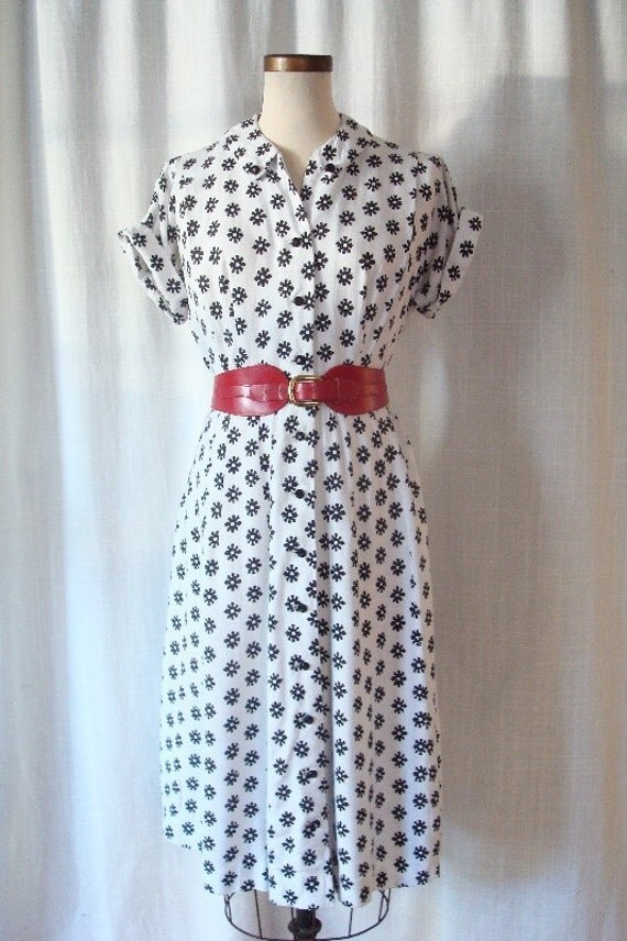 Items Similar To Vintage 1950s Stark Modernist Flirty Day Dress On Etsy