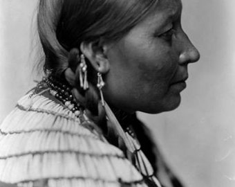Wife of American Horse Dakota Sioux Indian image 8 1/2 x 11.