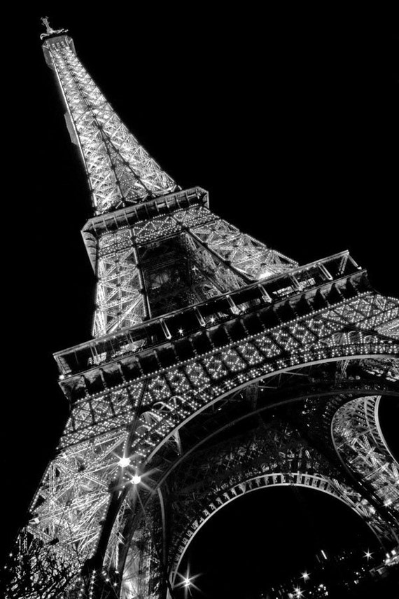 Items similar to Black and White Eiffel Tower Photo Print 8x12 on Etsy