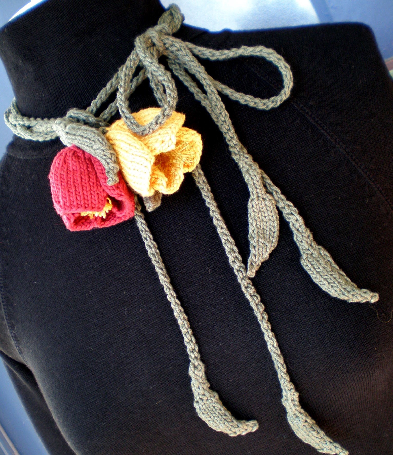 PDF Knit Jewelry Flower Pattern Poppy Love Lariat