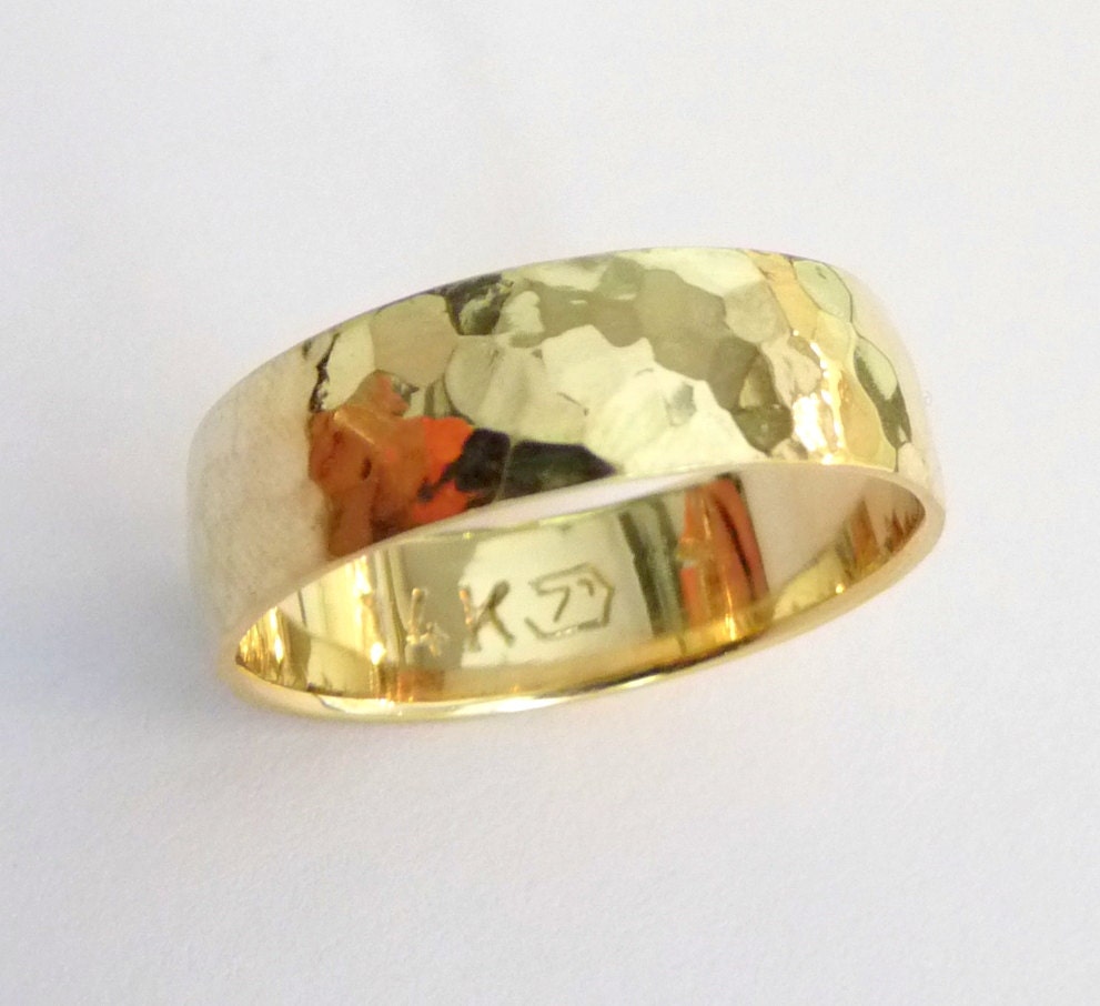 Gold mens wedding band hammered womens wedding ring 6mm