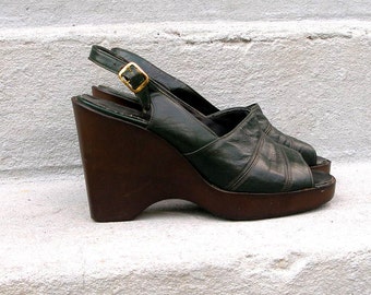 Popular items for 70s wedges on Etsy