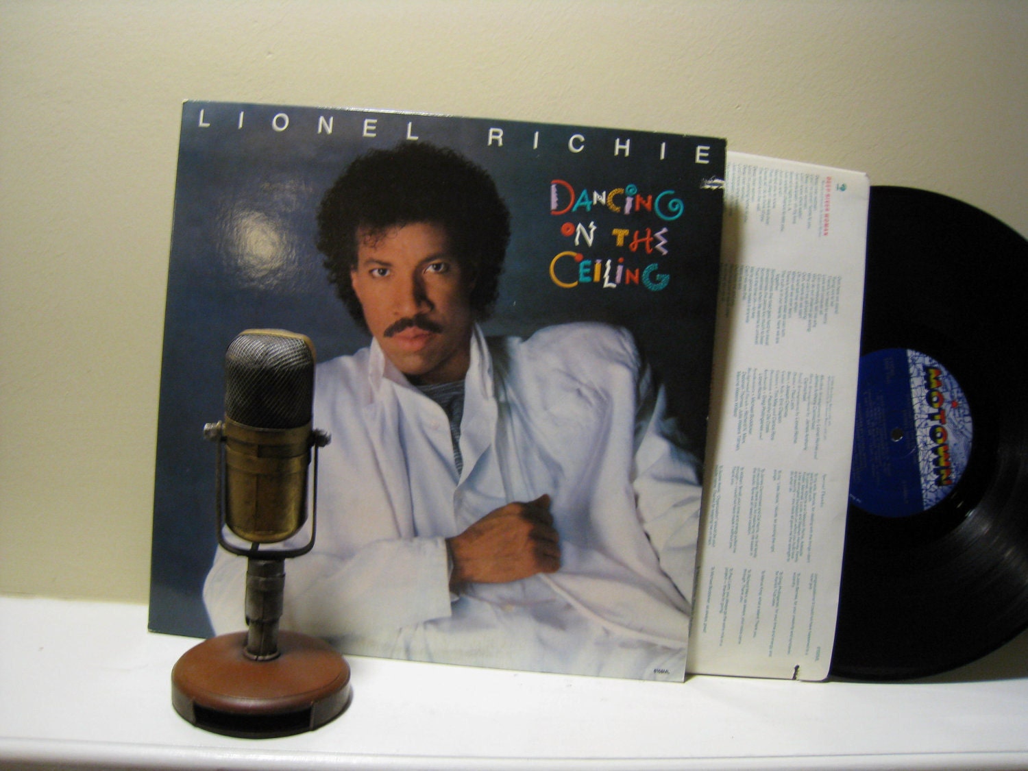 On Sale Lionel Richie Vinyl Record Album 1980s By Droptheneedle