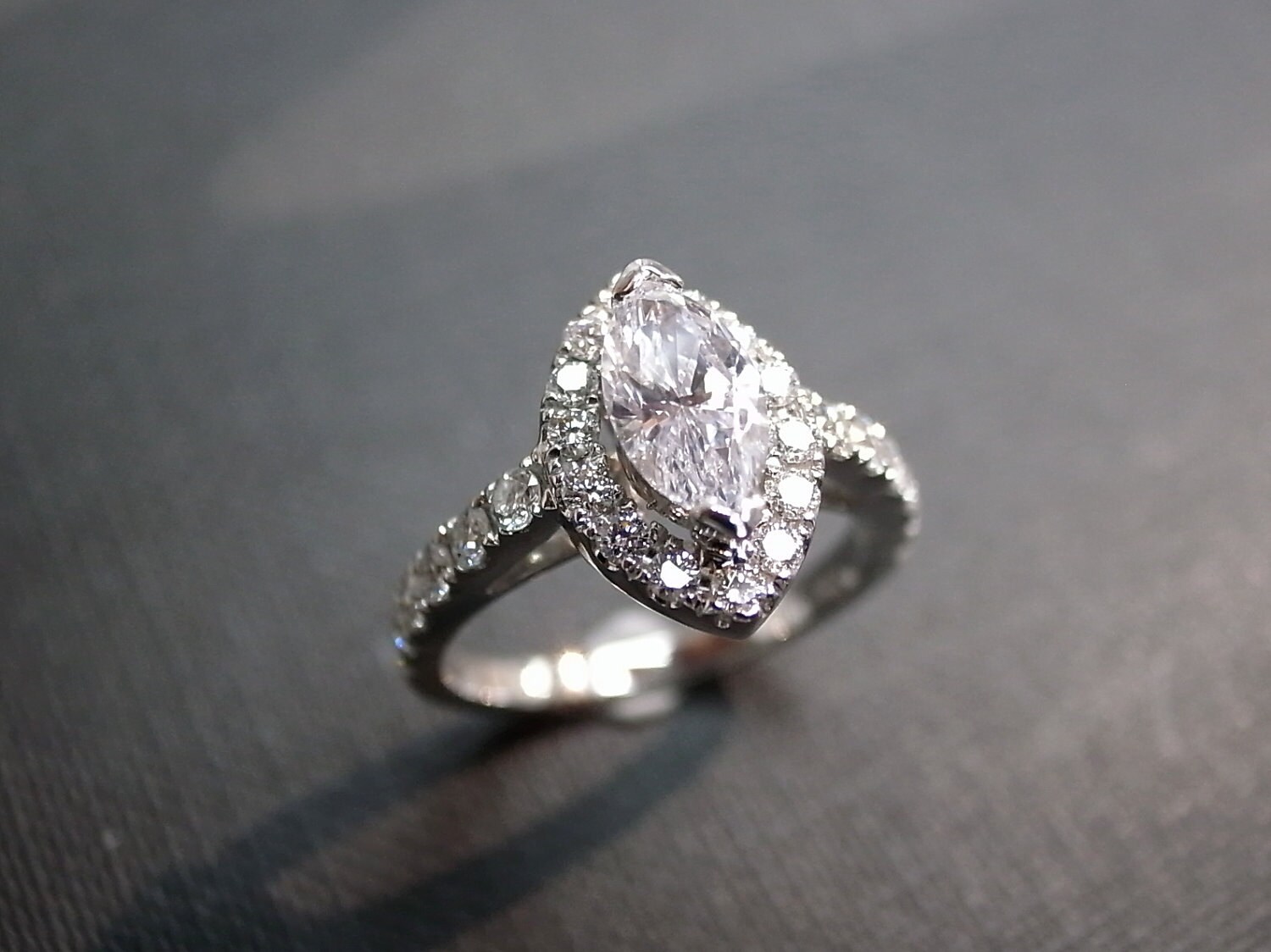 marquise diamond wedding ring