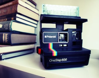 Polaroid Camera 600 Rainbow Spirit OneStep - Film Tested Working