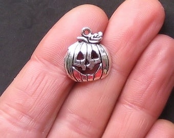 8 Halloween Pumpkin Charms Antique Silver Tone - SC724