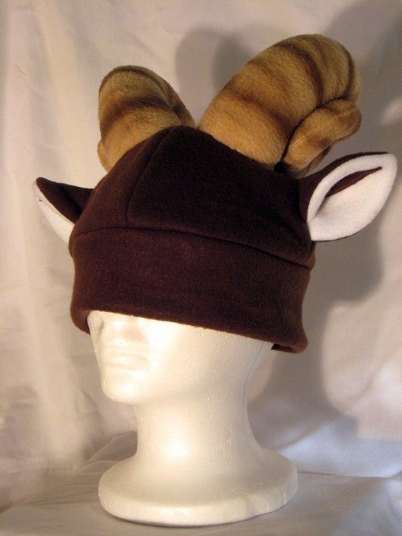 Ram Hat Spiral Horned Gijinkastyle Fleece Hat