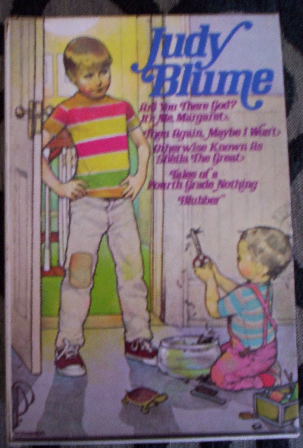 Vintage Judy Blume 5 Paperback Set Case Dell Yearly Books Blubber Margaret EUC Vintage Judy Blume 5 Paperback Set Case Dell Yearly Books Blubber Margaret EUC