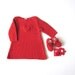 A knitted baby dress in red with a heart. 100% cotton. Newborn. ITEM UNIQUE.