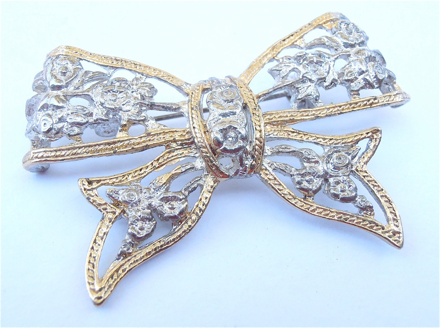 Vintage Silver Brooch Vintage Ribbon Brooch Vintage Silver