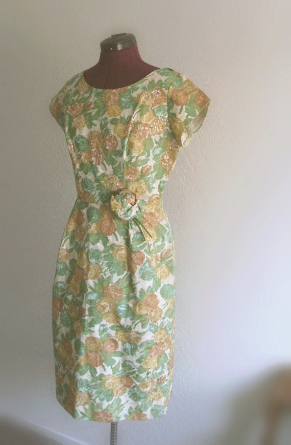 old hollywood cocktail attire