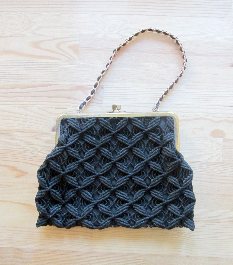 Black crochet corde purse . 40s 50s vintage bag