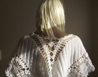 Crochet Shawl / Wedding Shawl / Wedding Capelet / Bridal Capelet / Crochet Neck Warmer / Versatile Shawl / Pearl Beads / 50% OFF !!!