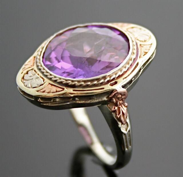 Antique Ring Antique Arts & Crafts 14k TriGold Synthetic