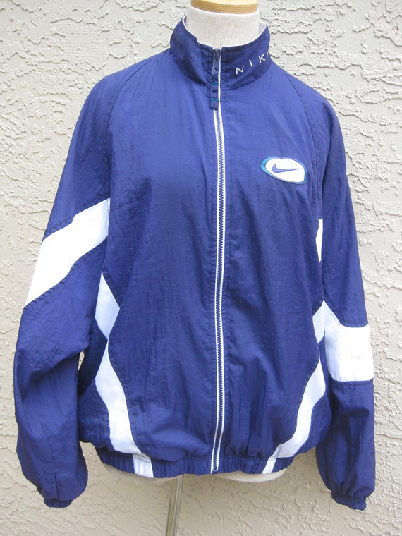 Women's Nike jacket windbreaker vintage 1990s swoosh