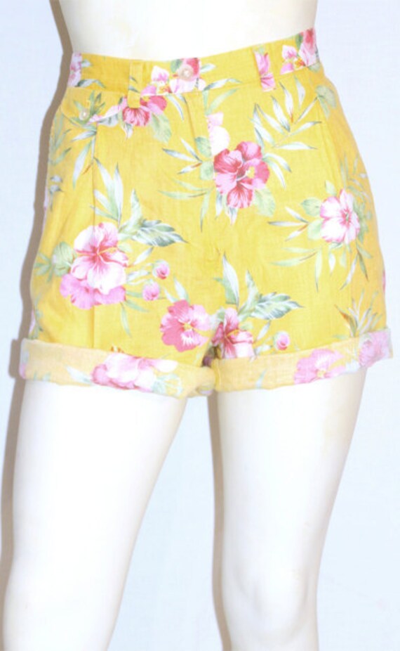 Vintage 80's 90's Ralph Lauren Yellow Floral High Waist Linen Hawaiian Print Summer Shorts