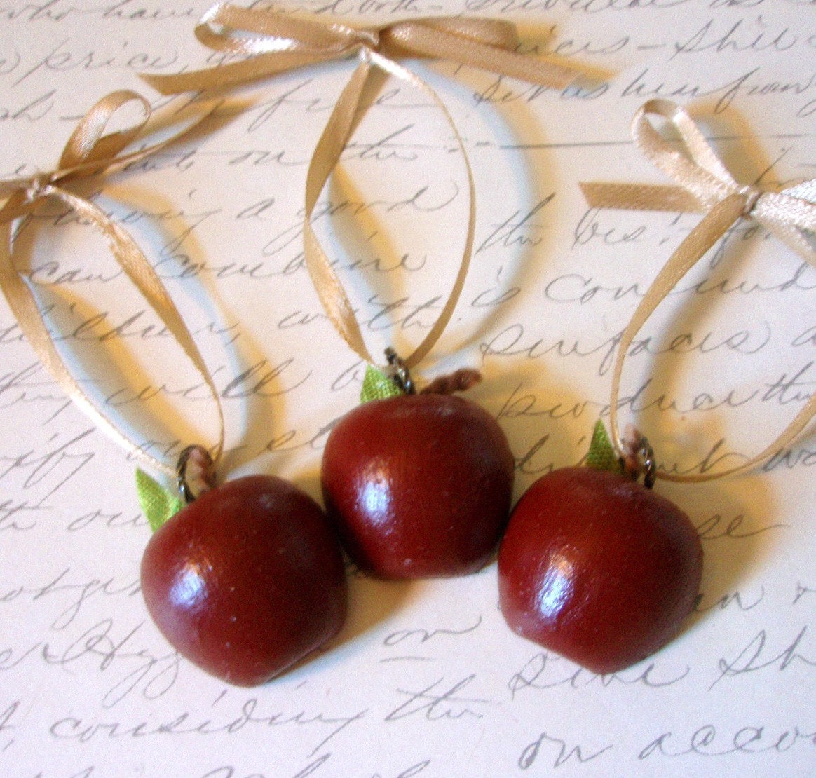 Apple Ornaments The Apple Collection Shiny Juicy Apple