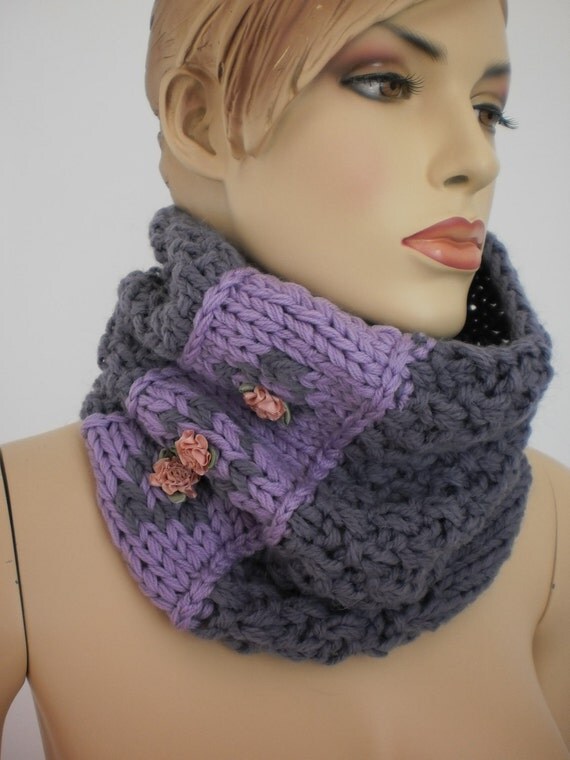 Chunky Scarf Hand Knit Embroidered Cowl Scarf by levintovich