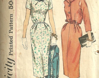 Vintage 50s Sewing Pattern / Simplicity 2465 / Dress / Half Size 16.5 Bust 37