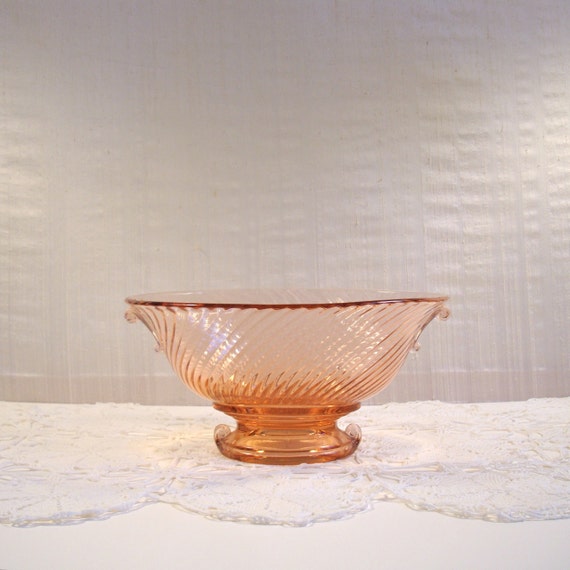 vintage pink depression glass bowl oval shaped