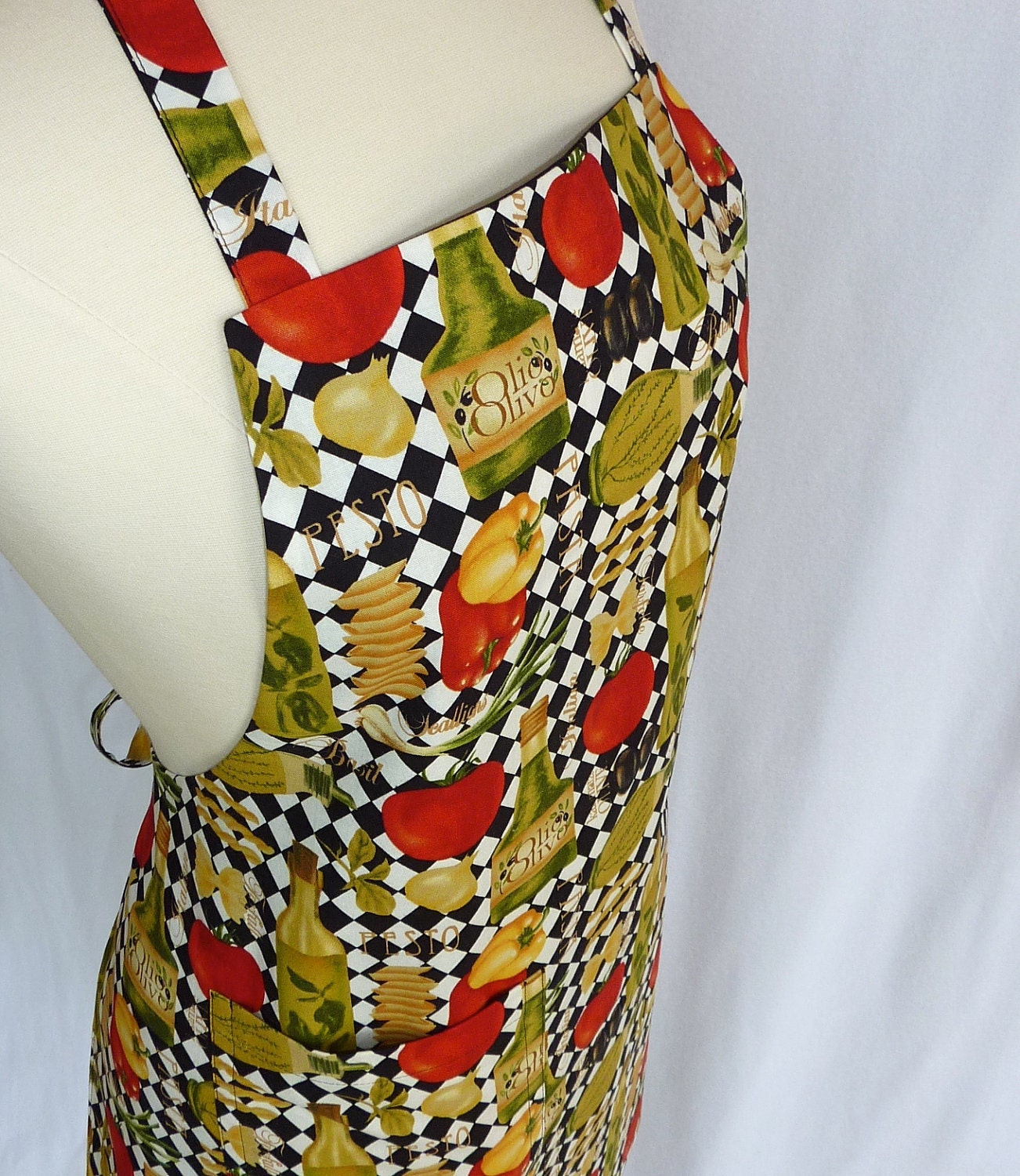 Italian Cooking Apron with Embroidery a Pocket Reversible