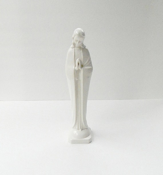 Hummel praying Madonna figurine with TMK 2 full by agardenofdreams