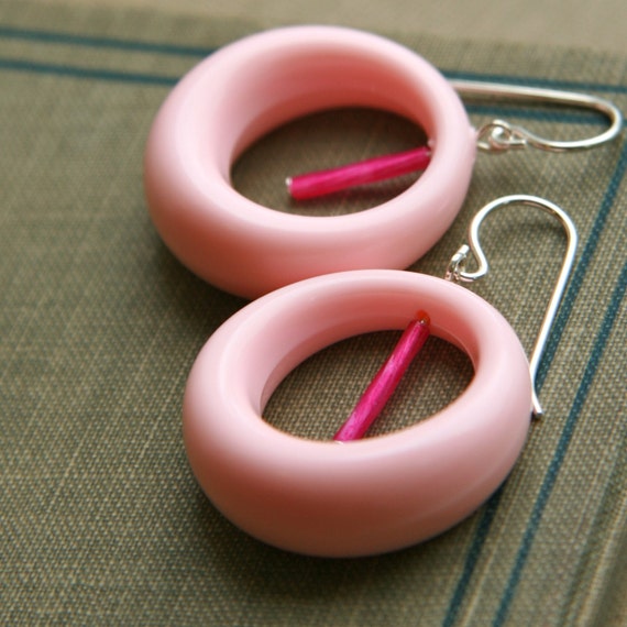 neon pink hoop earrings vintage Lucite. sterling silver wire