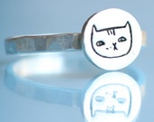 ALICE the CAT stacking ring, artwork by Gemma CORRELL, eco-friendly silver. Handcrafted by Chocolate and Steel