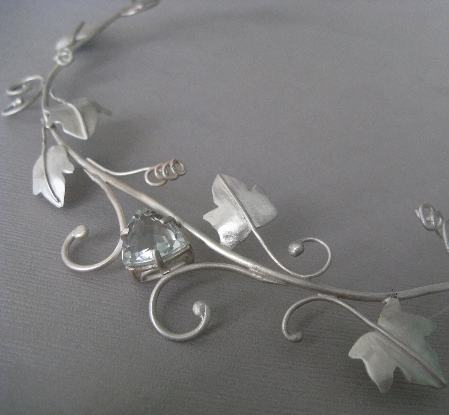 Sterling Ivy Vine Necklace by glowfly on Etsy