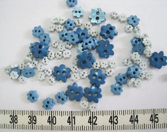 100pcs of tiny Blue Flower Button - 4 6 amd 10mm