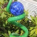 Spring Green Glass Tigger Tail witt Cobalt Blue Ball Garden Art Sculpture Outdoor Decoration Garden Finial