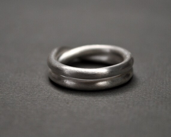 Men's Infinity Ring. Sterling Silver. Modern Contemporary