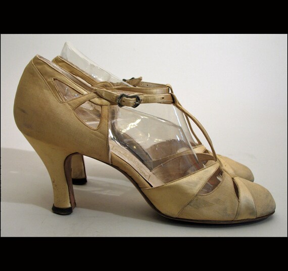 1930s evening shoes