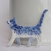 Cat - Hand painted Delftware porcelain brooch in blue and white