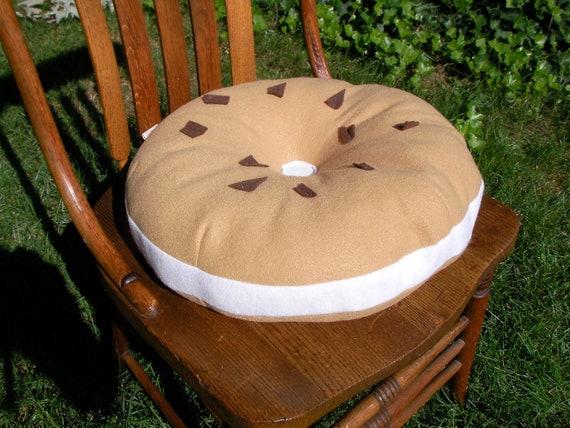 bagel plush