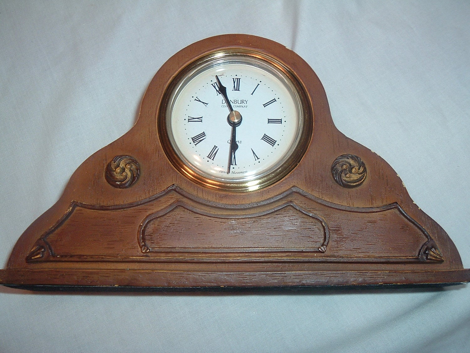 vintage Danbury small mantel clock
