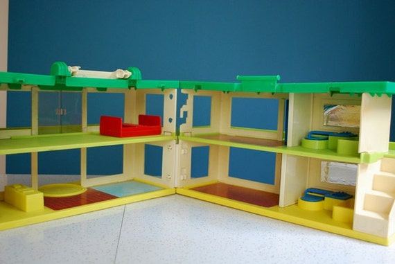 playskool holiday inn playset