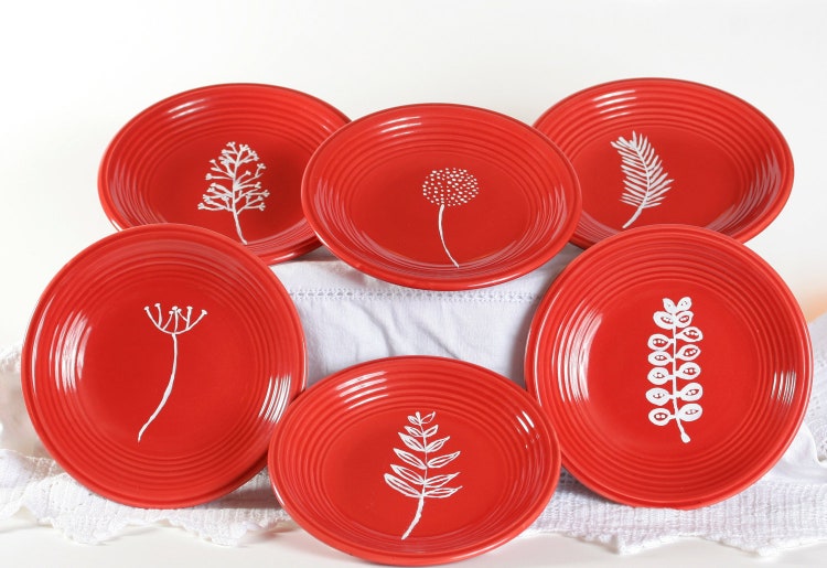 Holiday Red Dessert/Appetizer Plates by MountainsandWillows