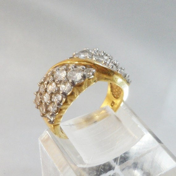 Vintage CZ Ring. Cubic Zirconia Cluster. China. 925. by waalaa