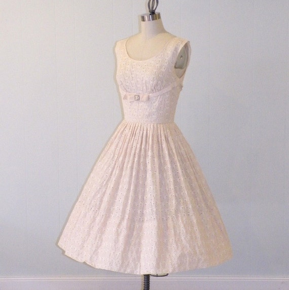 Vintage 1950s Eyelet Dress 50s Cotton Dress Beige