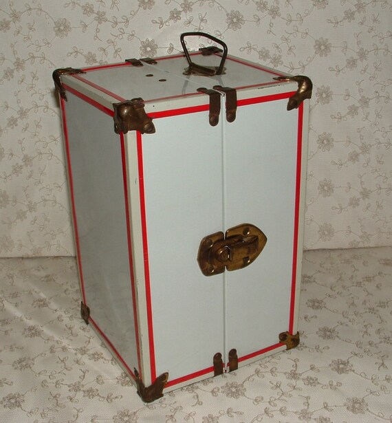 Vintage Ginny Doll Trunk White & Red Metal Worcester