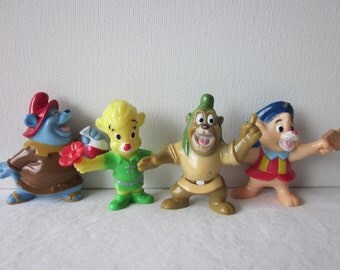 looney tunes superhero toys