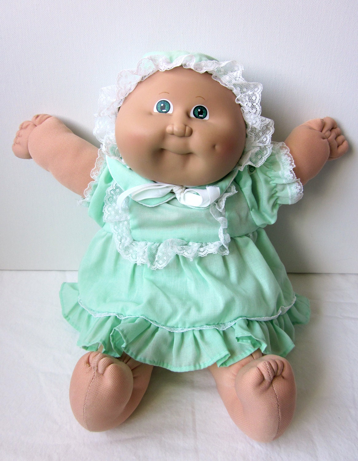 Vintage Cabbage Patch Kid Preemie Doll Blond Green Eyes