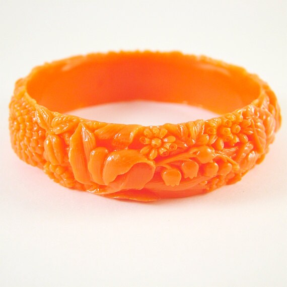 Items similar to Orange Resin Floral Bracelet on Etsy